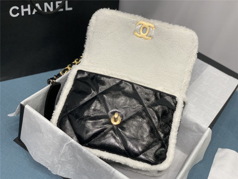Chanel 19 Flap Bag Calfskin LB9220 (6)
