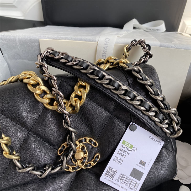 Chanel 19 Flap Bag Lambskin LB3826 (2)