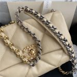 Chanel 19 Flap Bag Lambskin LB3831 (3)