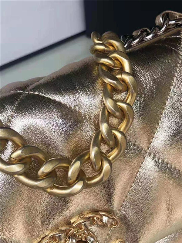 Chanel 19 Flap Bag Lambskin LB8547 (4)