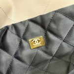 Chanel 22 BACKPACK Patchwork Shiny Calfskin LB9788 (3