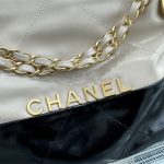 Chanel 22 BACKPACK Patchwork Shiny Calfskin LB9788 (5)