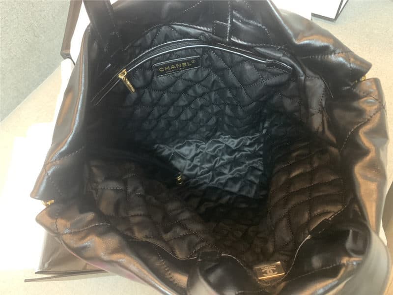 Chanel 22 BACKPACK Shiny Calfskin LB10350-1 (6)