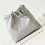 Chanel 22 BACKPACK Shiny Calfskin LB16246 (4)