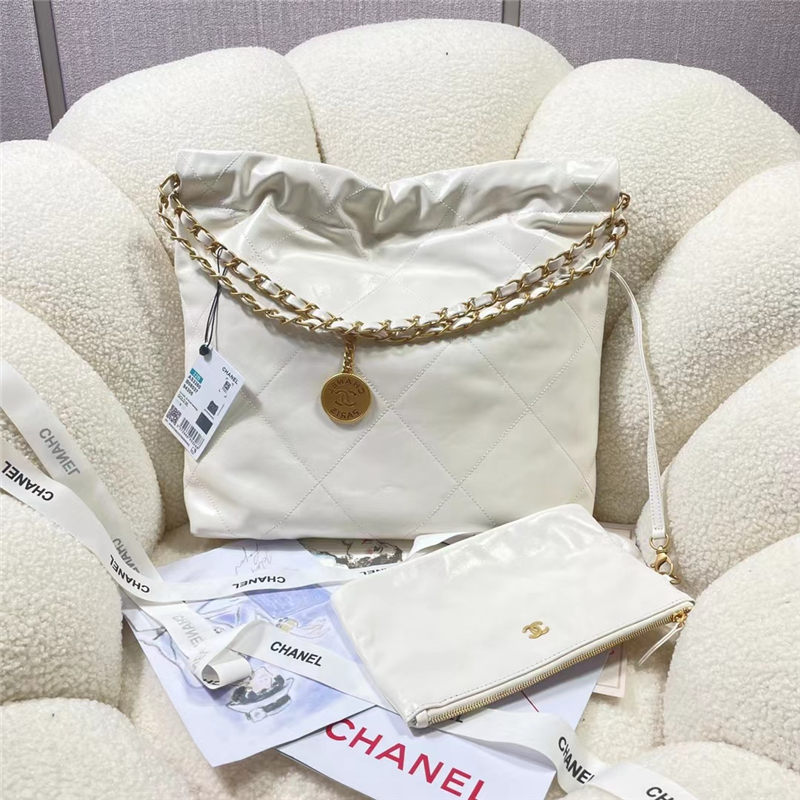 Chanel 22 BACKPACK Shiny Calfskin LB9810 (2)