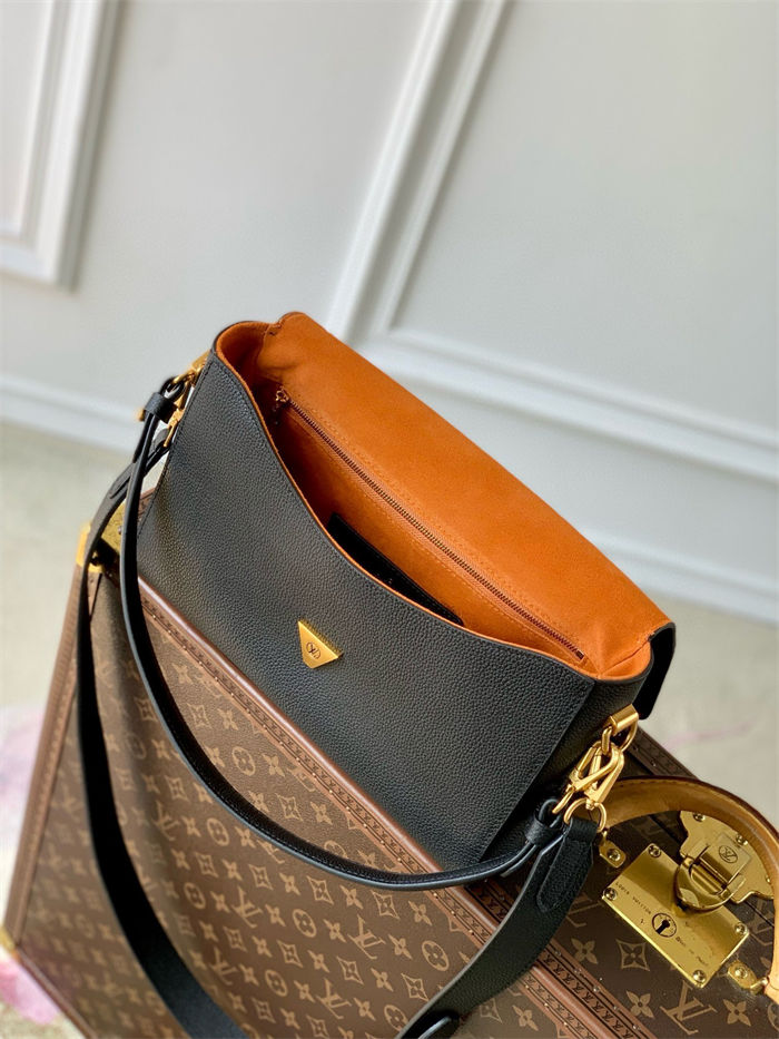 LV Soft Twist Calfskin LB14735 (2)