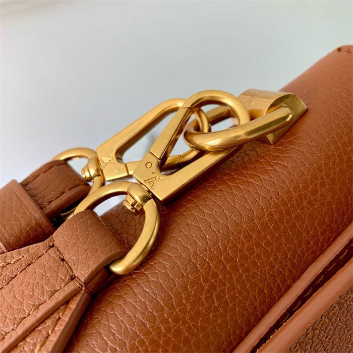 LV Soft Twist Calfskin LB14736 (3)