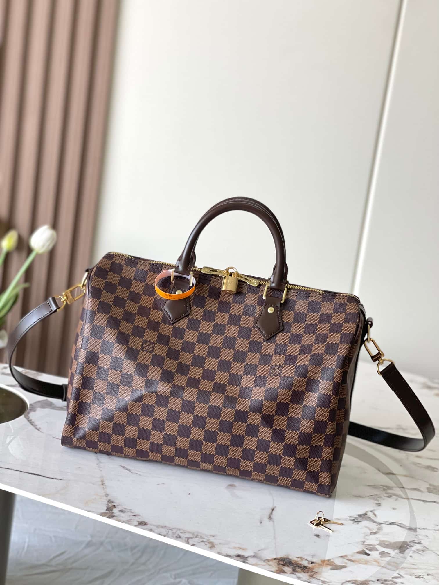 LV Speedy Bandoulière 35 Damier Ebene LB16581 (1)