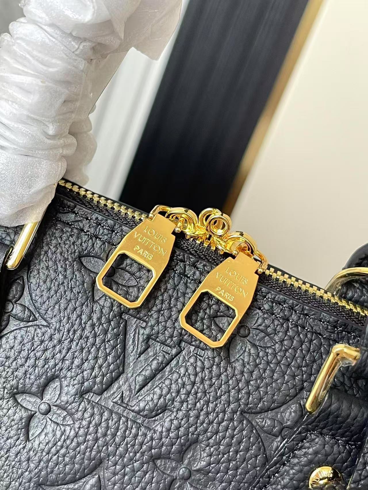 Louis Vuitton Alma PM Monogram Empreinte LB13383 (4)