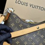 Louis Vuitton Boulogne Monogram canvas LB8716 (6)
