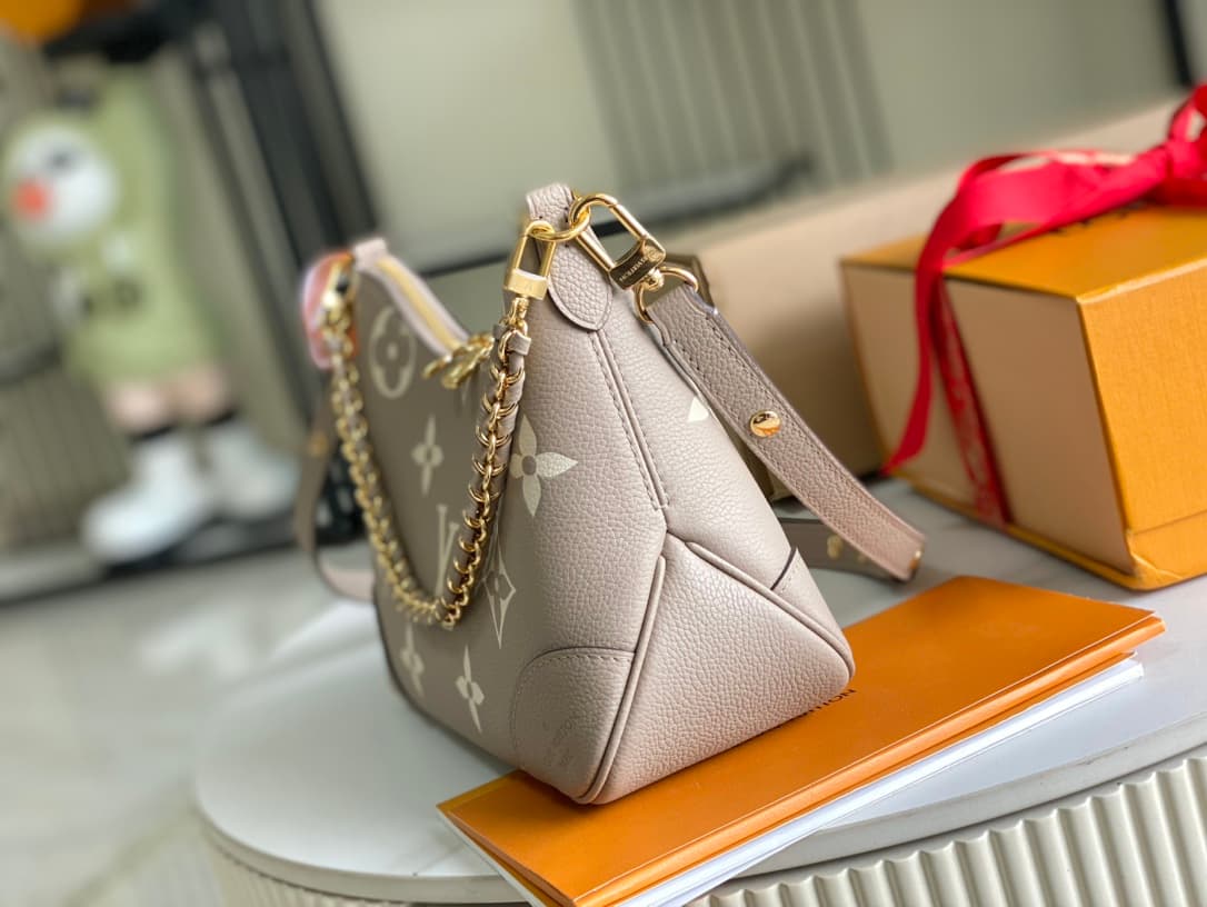 Louis Vuitton Boulogne PM Bicolor Monogram Empreinte LB21658 (2)