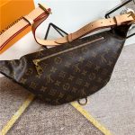 Louis Vuitton Bumbag Monogram Canvas LB1956 (2)