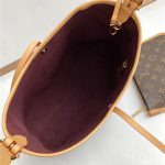 Louis Vuitton CARRYALL MM Monogram canvas LB11205 (4)