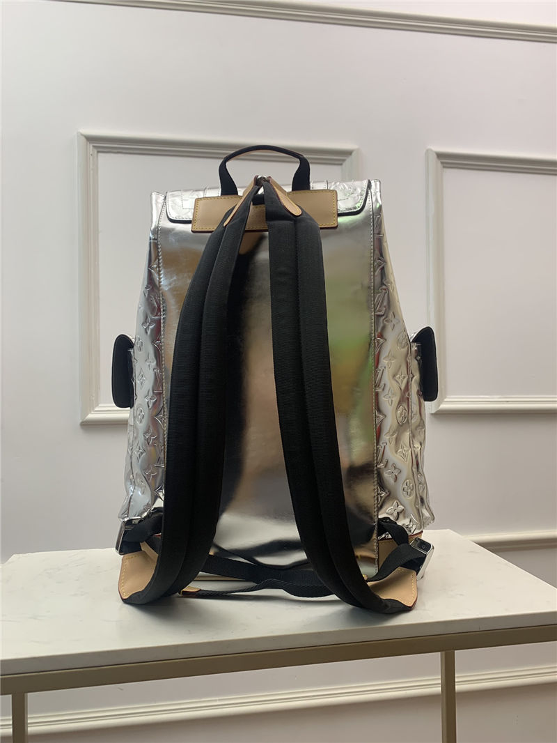 Louis Vuitton CHRISTOPHER PM Monogram Mirror canvas LB5118 (3)