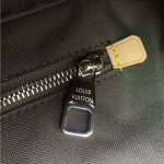 Louis Vuitton CHRISTOPHER PM Monogram Mirror canvas LB5118 (6)