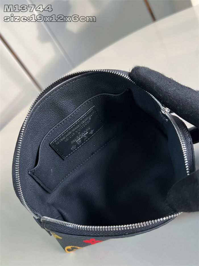 Louis Vuitton COSMETIC POUCH PM Murakami LB14877 (4)