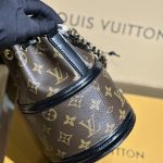 Louis Vuitton Canoé Bucket Monogram canvas LB1459 (5)