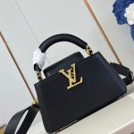 Louis Vuitton Capucines East-West Mini Grained calfskin LB14698 (1)