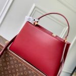 Louis Vuitton Capucines GM Souple Calfskin LB22533 (3)