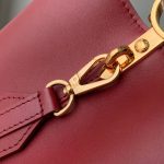 Louis Vuitton Capucines GM Souple Calfskin LB22533 (4)