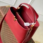 Louis Vuitton Capucines GM Souple Calfskin LB22533 (6)