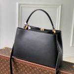 Louis Vuitton Capucines GM Souple Calfskin LB22534 (3)