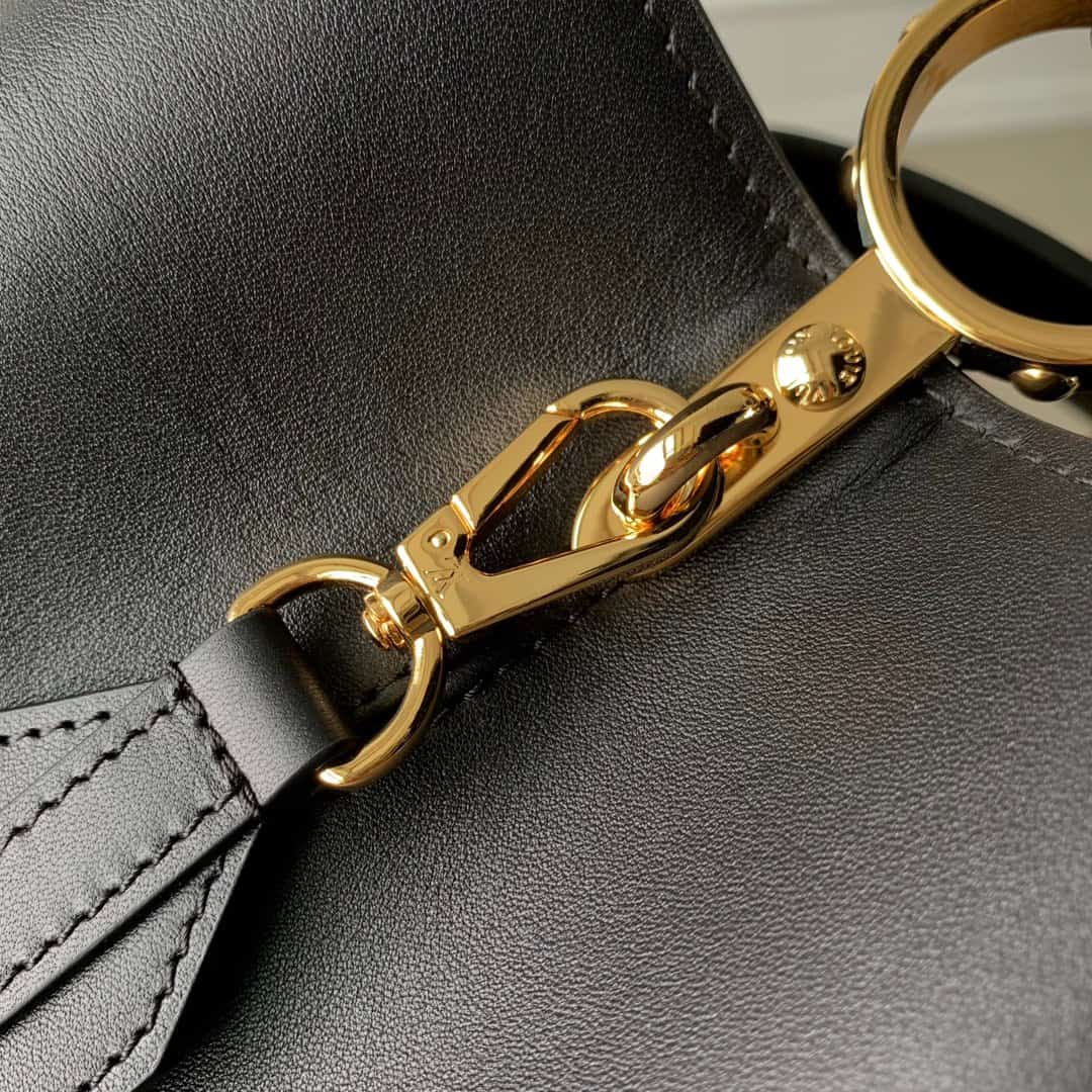 Louis Vuitton Capucines GM Souple Calfskin LB22534 (6)