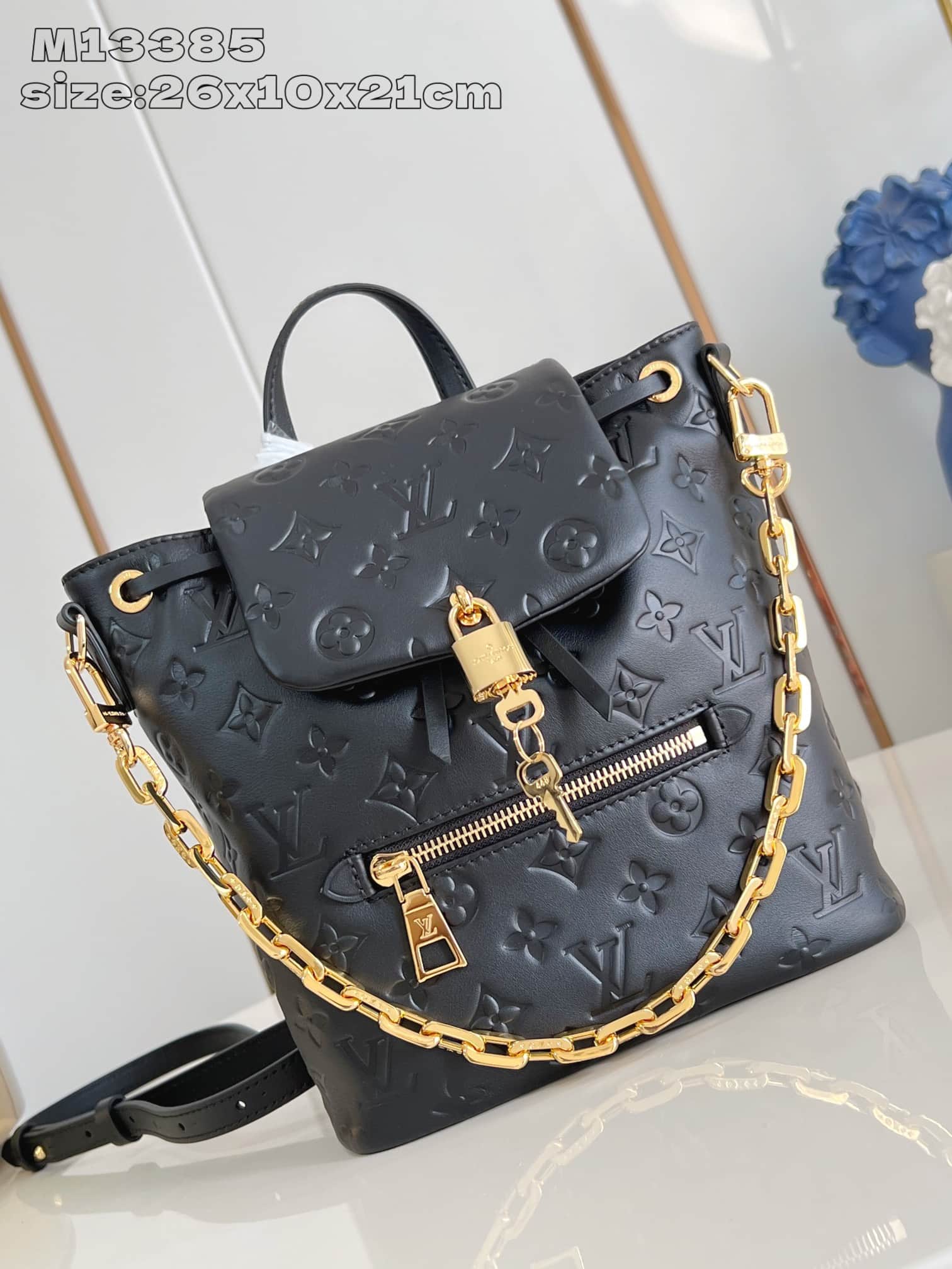 Louis Vuitton Coussin Backpack PM Monogram Lambskin LB1499 (1)