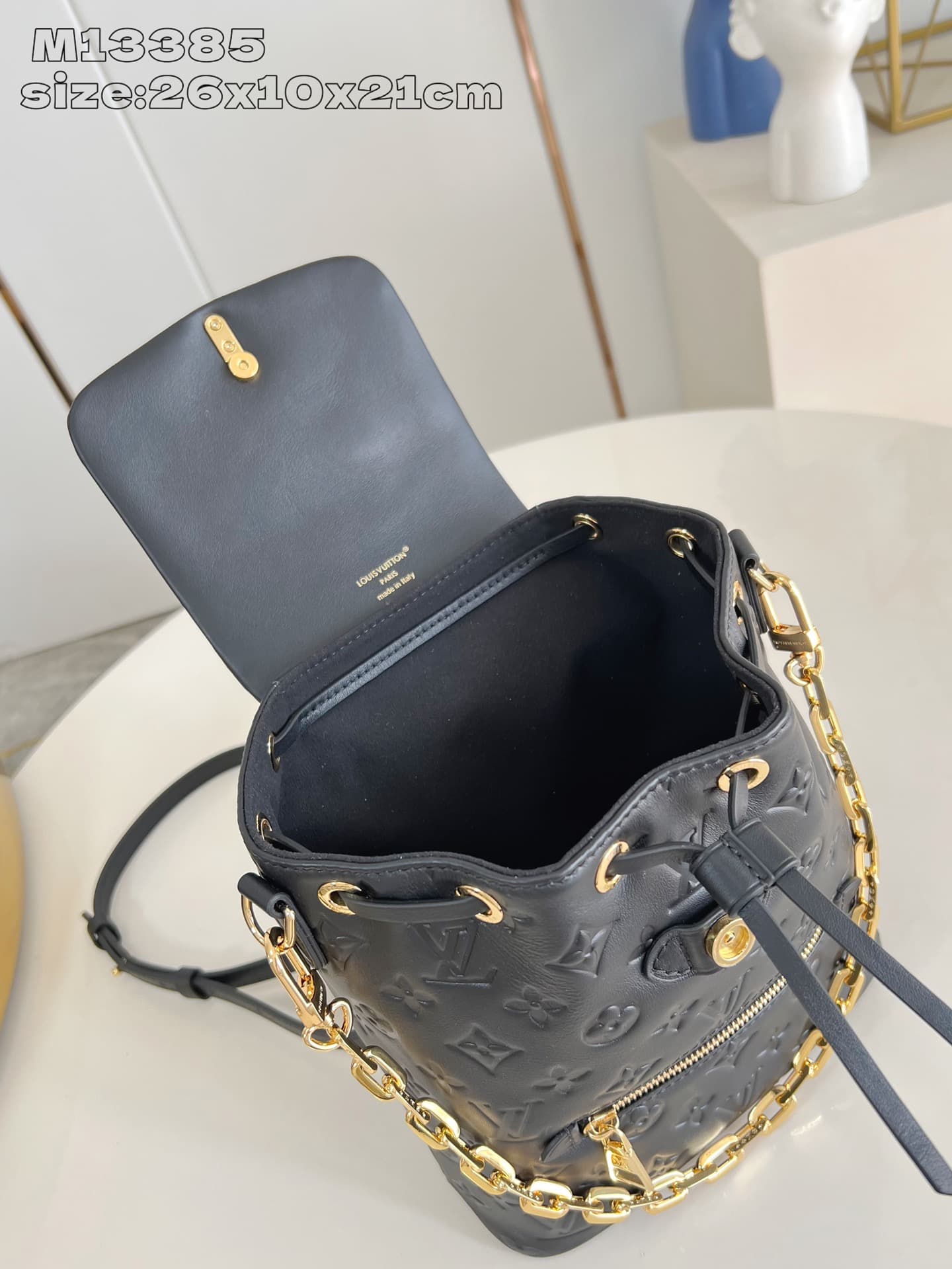 Louis Vuitton Coussin Backpack PM Monogram Lambskin LB1499 (6)