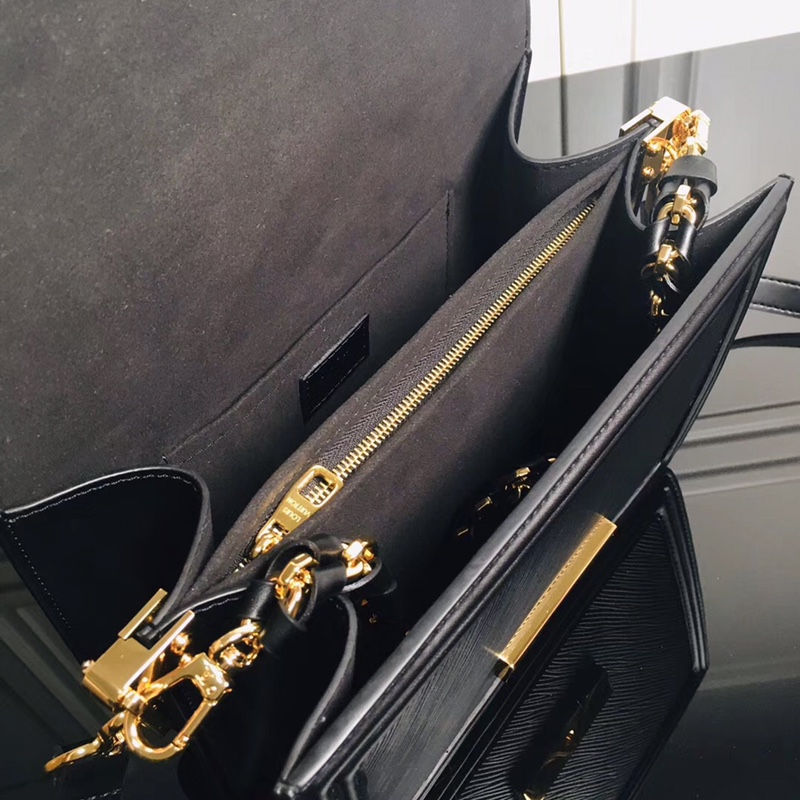 Louis Vuitton DAUPHINE MM Epi LB11900 (5)