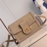 Louis Vuitton DAUPHINE MM Epi LB13689 (1)