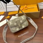 Louis Vuitton Diane Monogram Empreinte Leather LB16224 (2)