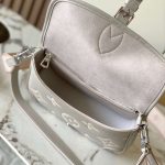 Louis Vuitton Diane Monogram Empreinte Leather LB21761 (6)