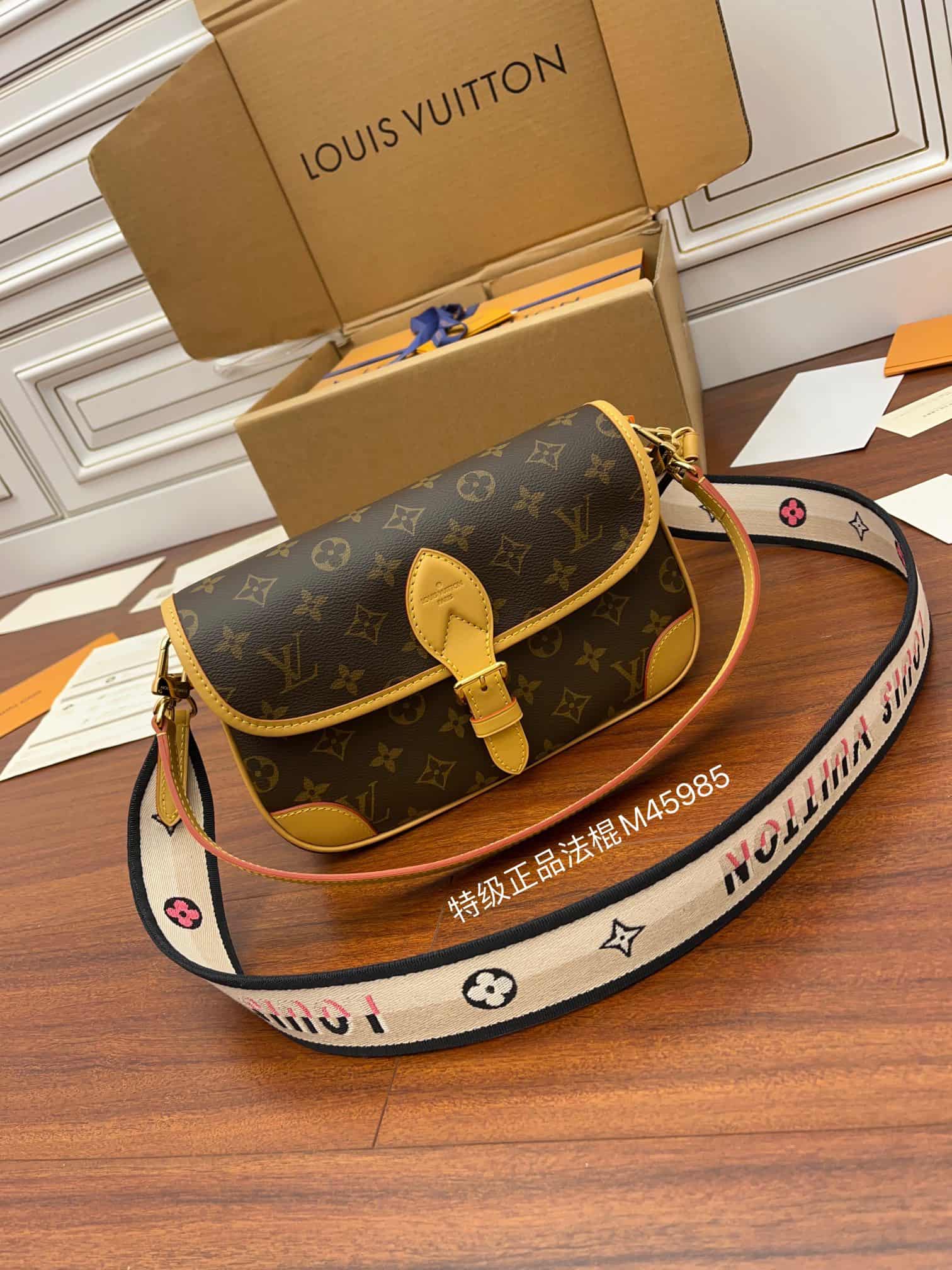 Louis Vuitton Diane Monogram canvas LB16483 (2)