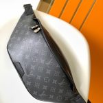 Louis Vuitton Discovery Bumbag Monogram Eclipse LB2578 (1)