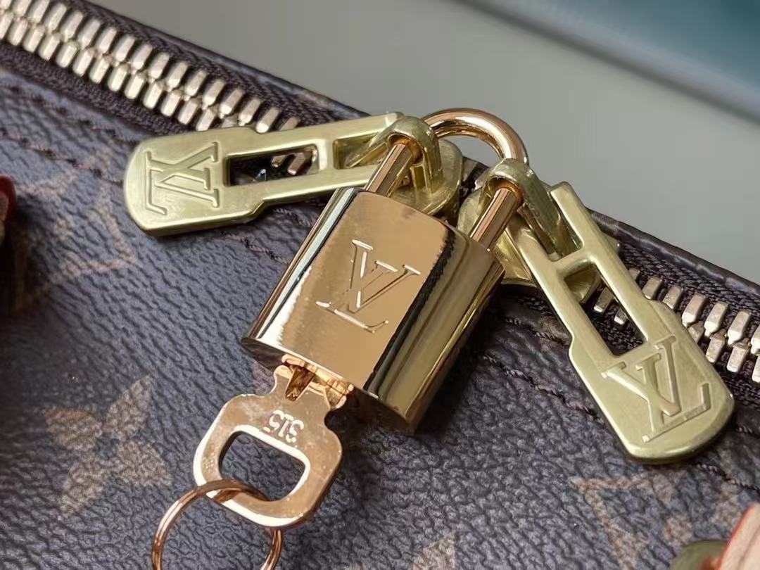 Louis Vuitton Keepall Bandoulière 45 Monogram canvas LB16163 (4)