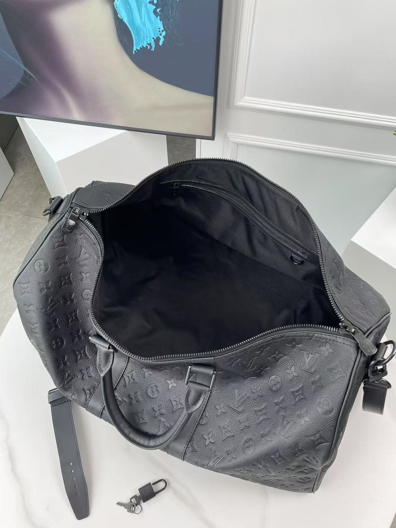 Louis Vuitton Keepall Bandoulière 50 Monogram Taurillon LB1381 (5)