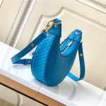 Louis Vuitton LOOP Baguette Calfskin LB8085 (2)