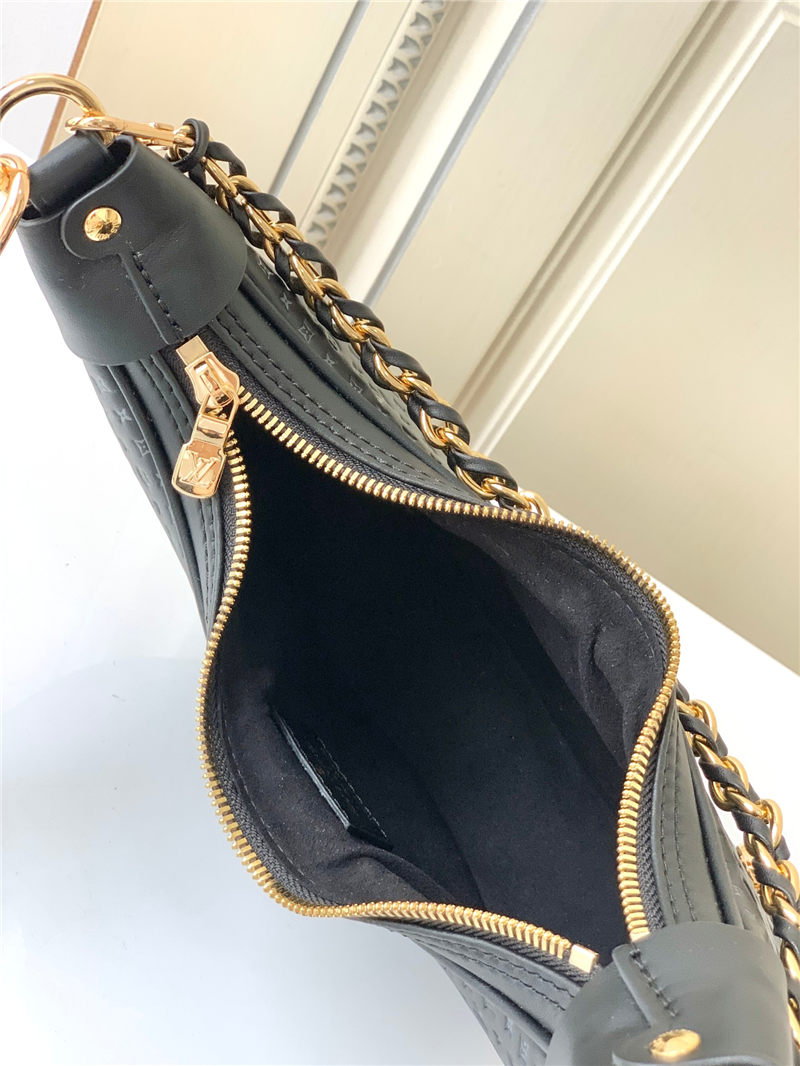 Louis Vuitton LOOP Baguette Calfskin LB8137 (5)