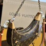 Louis Vuitton LOOP Monogram canvas LB698 (4)