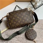 Louis Vuitton Multi Pochette accessories Monogram LB1989 (4)