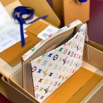 Louis Vuitton Murakami Toiletry Pouch Monogram canvas LB15940 (4)