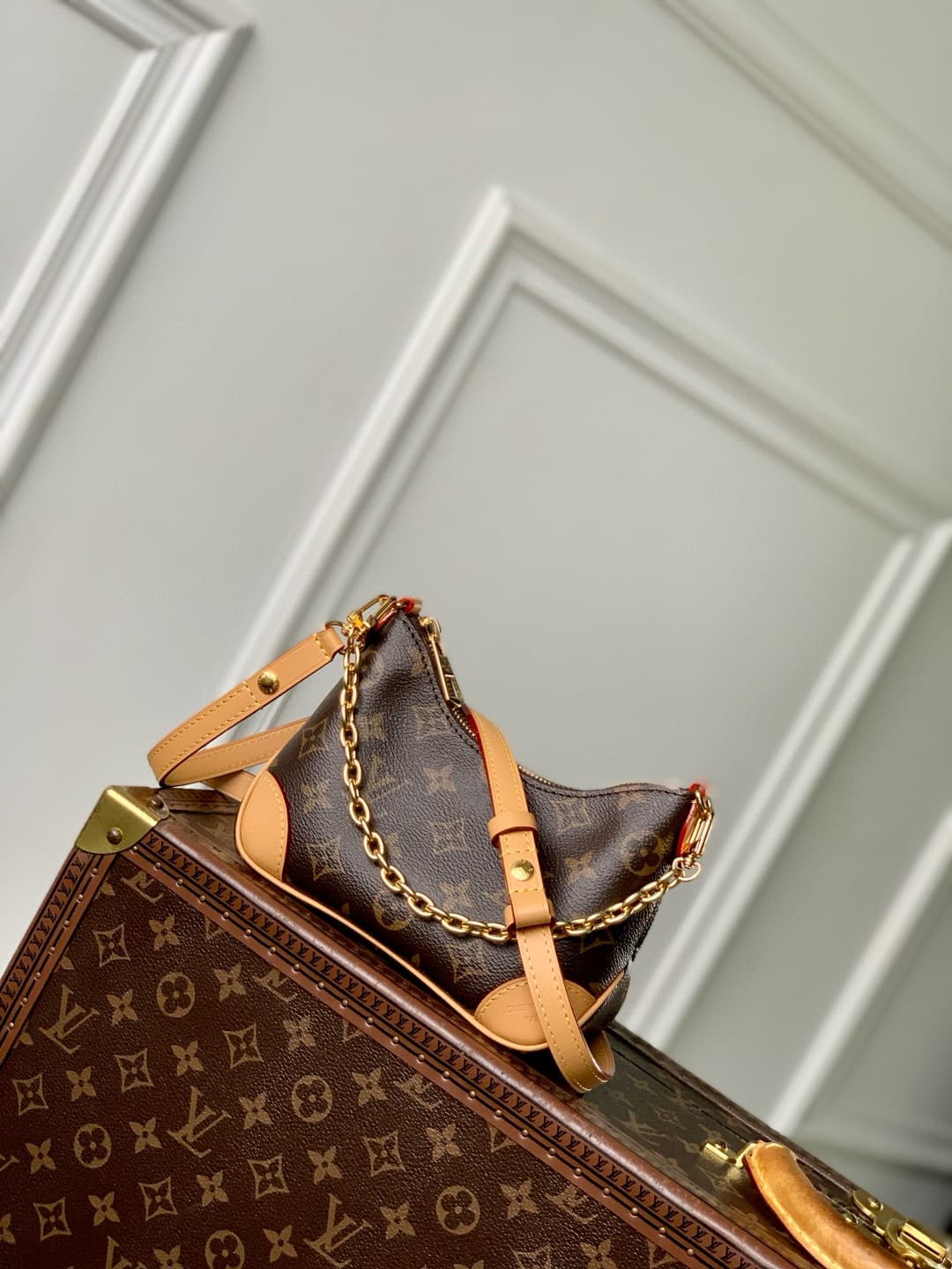 Louis Vuitton Nano Boulogne Monogram canvas LB21654 (1)
