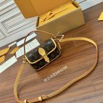 Louis Vuitton Nano Diane Monogram canvas LB15154 (2)