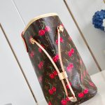 Louis Vuitton Neverfull MM Monogram cherry LB16568 (3)
