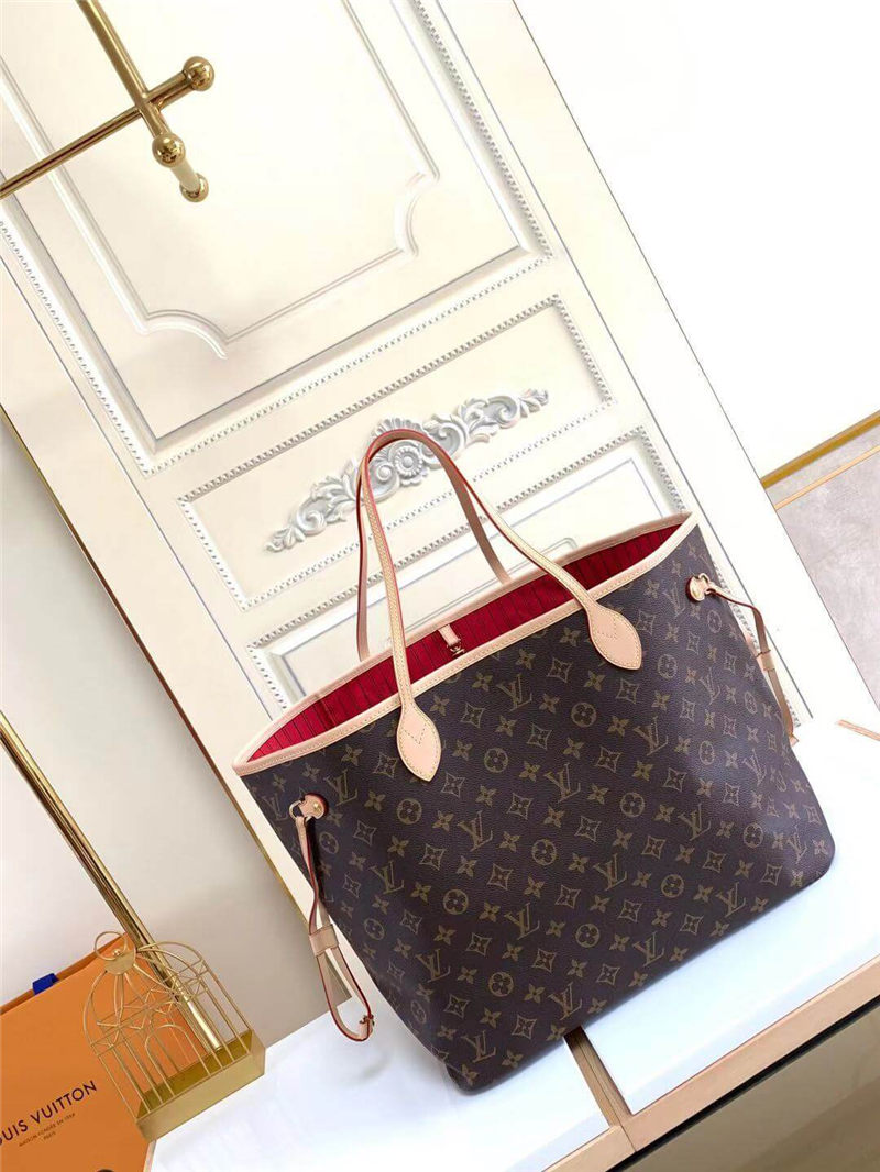 Louis Vuitton NeverfullGM Monogram LB2073 (1)