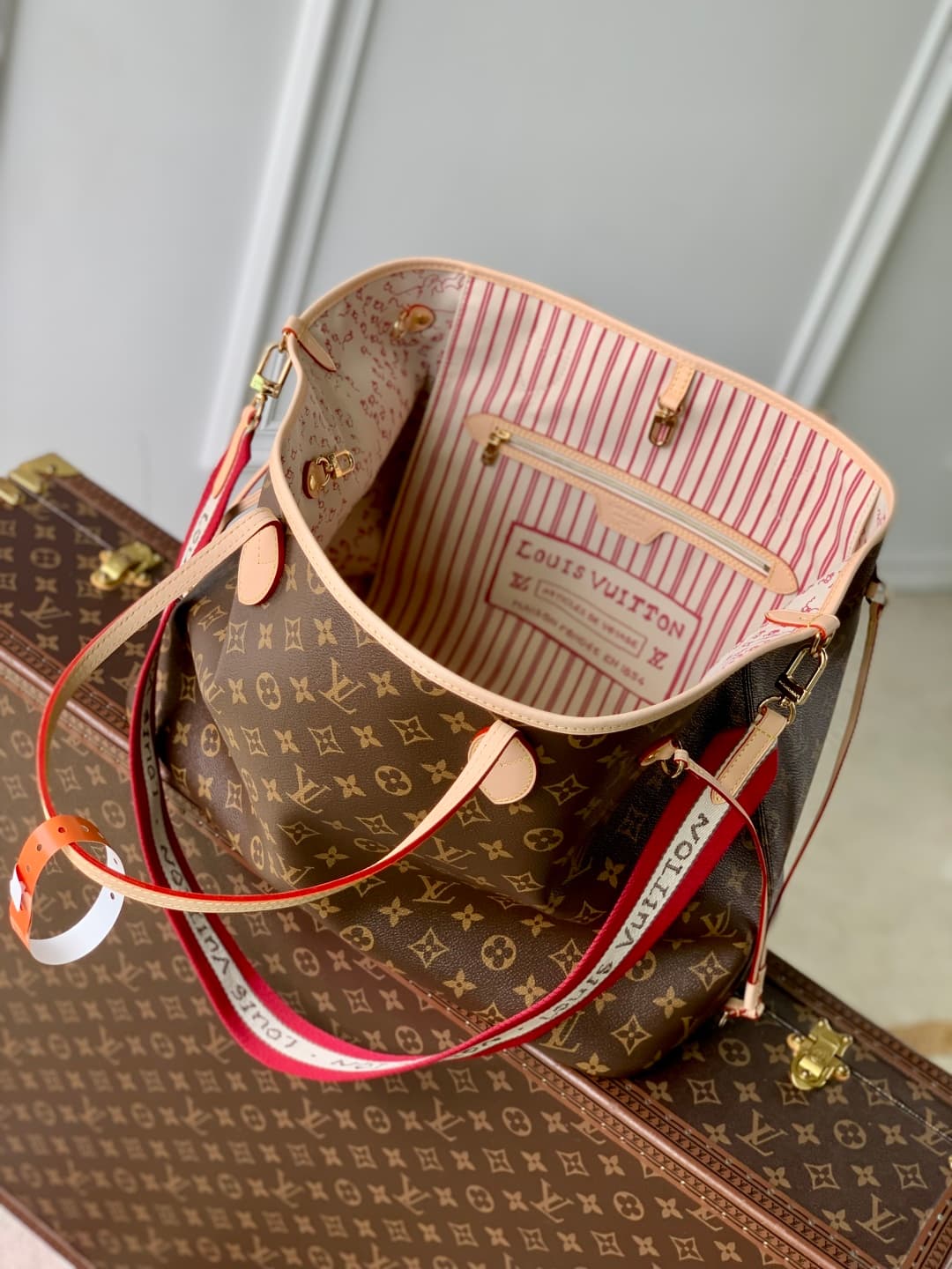 Louis Vuitton NeverfullGM Monogram LB22489 (5)