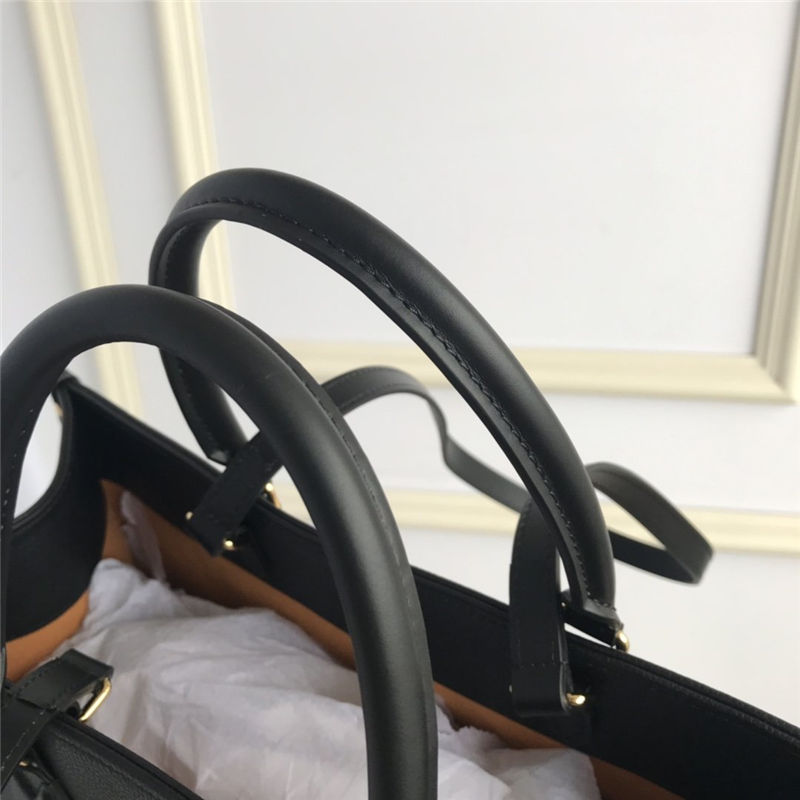 Louis Vuitton ONTHEGO GM Monogram Giant LB2224 (3)