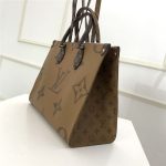 Louis Vuitton ONTHEGO MM Monogram LB2048 (2)