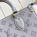 Louis Vuitton ONTHEGO PM Calfskin LB11149 (2)